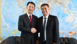 Senador Trad viabiliza investimentos japoneses no Brasil, impulsionando saúde e pequenos negócios