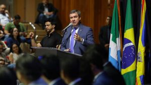 Riedel lidera debate sobre a Reforma Tributária em Mato Grosso do Sul