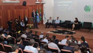 Governo de MS prioriza modernização da logística estadual com foco em ferrovias e hidrovias