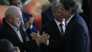 Efeito do embate com o Congresso na popularidade de Lula é revelado em pesquisa