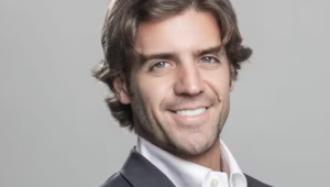 Gênio Brasileiro Eleva Padrões de Confiança em Pesquisas com IA, Aprovado por Gigante Bancária Globa