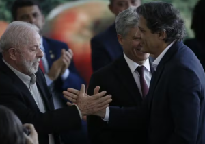 Efeito do embate com o Congresso na popularidade de Lula é revelado em pesquisa