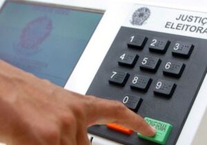 PL e Uni&atilde;o Brasil assumem protagonismo nas proje&ccedil;&otilde;es para os governos estaduais em 2026.