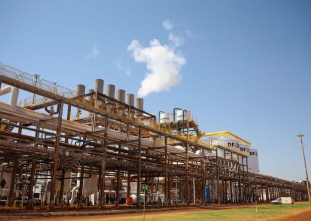 Mato Grosso do Sul projeta safra recorde com 5 bilh&otilde;es de litros de etanol em 2026